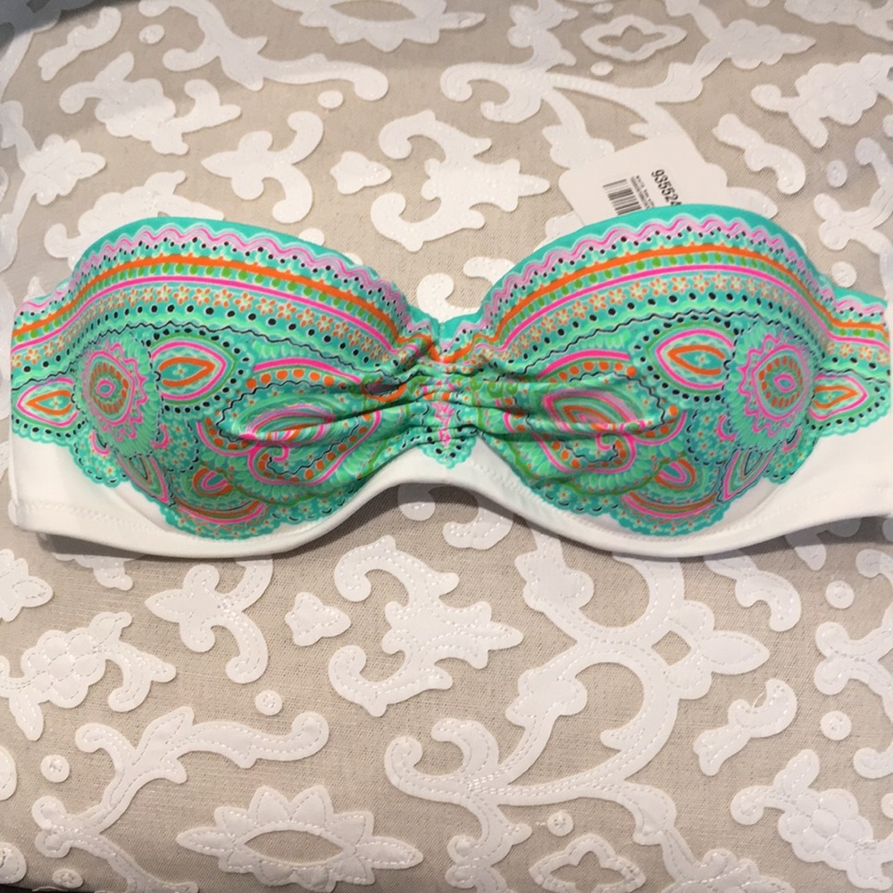 ♥️NEW VS Paisley Madi Push Up 32B